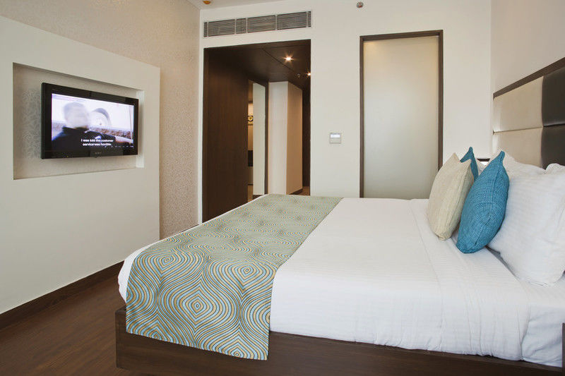 Clarks Inn, Pacific Mall Ghaziabad Exterior foto
