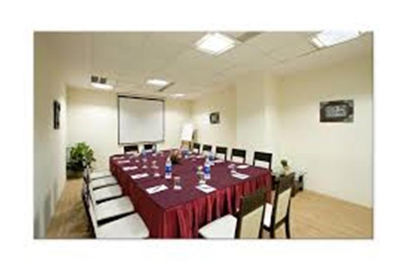 Clarks Inn, Pacific Mall Ghaziabad Exterior foto